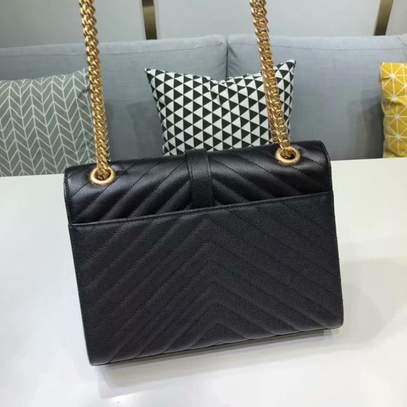 Saint Laurent Loulou Matelasse leather Medium Shoulder bag - Picture 3 of 9